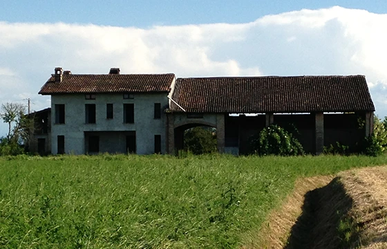 Piacenza: Agriturismo Mezzanone - Esterno del rustico