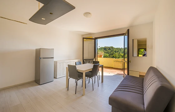Soiano del lago (BS): Appartamento in residence con piscina