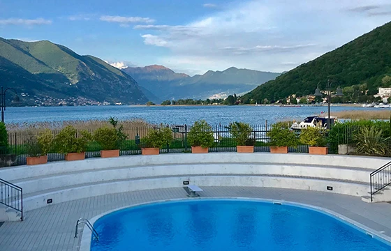 Paratico (BS): Bilocali fronte lago