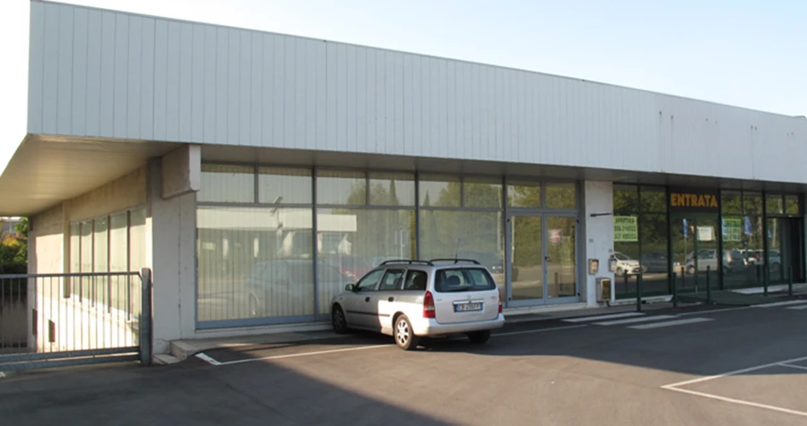 San Zeno Statale BS-CR: Immobile commerciale B