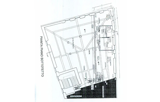 Desenzano del Garda (BS): Mansarda in centro storico - Planimetria